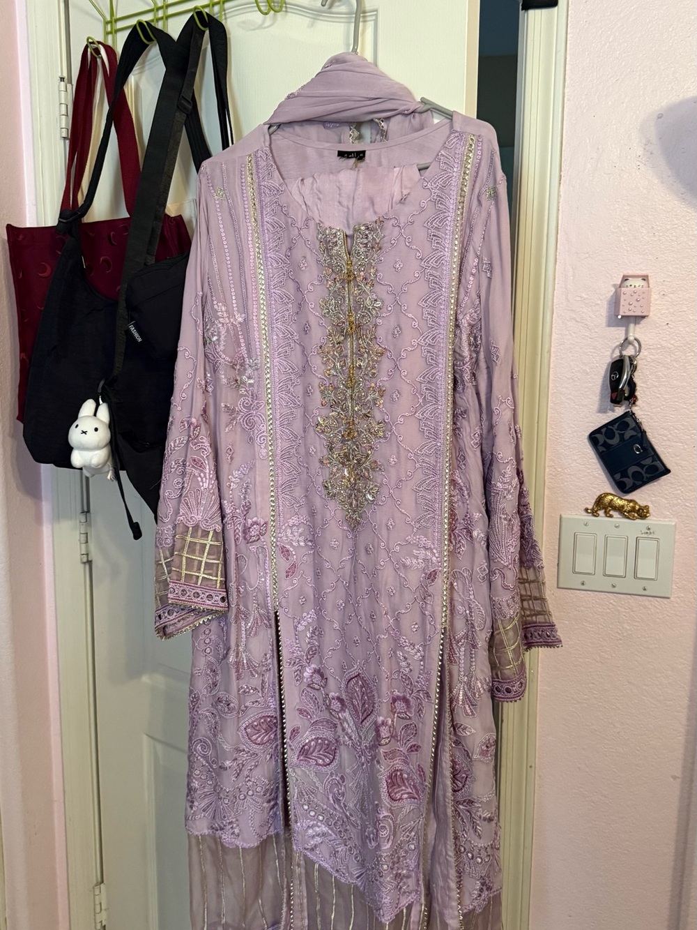 Handmade Pakistani shalwar kameez lavender embroidered dress